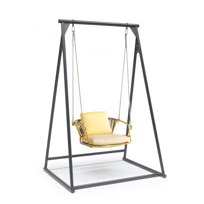 lisa swing altalena dondolo noleggio allestimenti eventi matrimoni design arredi decorazioni luxury rentals