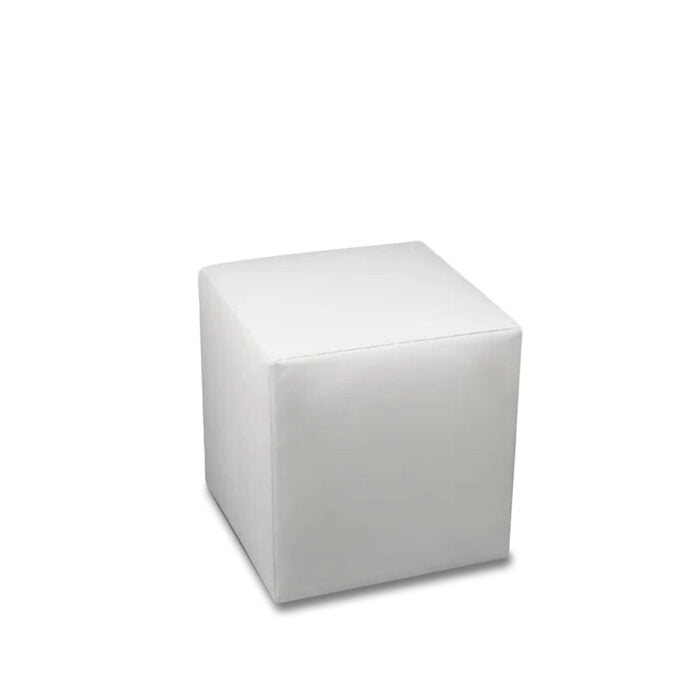 pouf seduta divanetto bianco pelle noleggio allestimenti eventi aziendali matrimoni lounge rental organizzazione